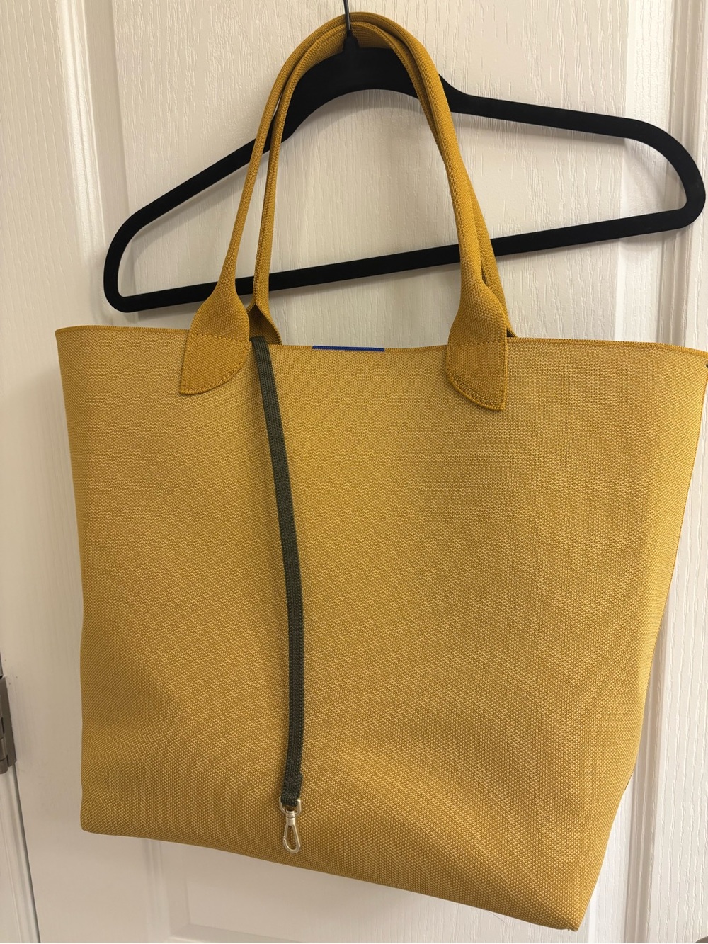 Rothy’s The Lightweight Tote - Picture 6 of 9